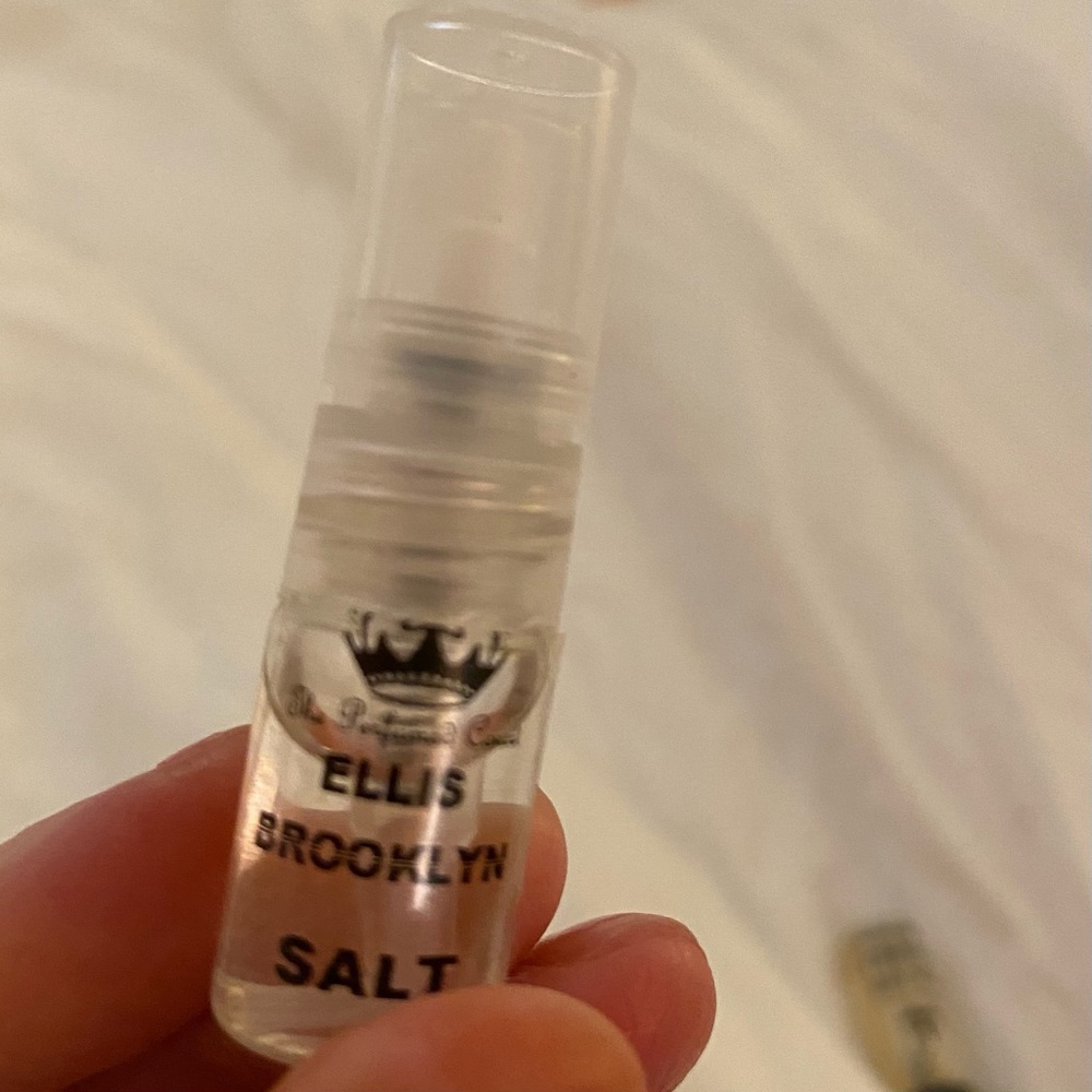Ellis Brooklyn Salt sample spray